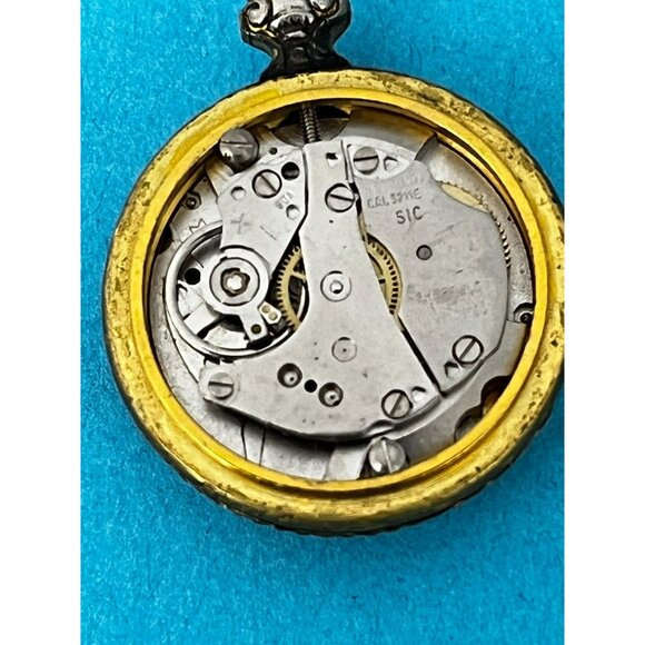 Vintage Womens Sheffield Swiss Made Gold Tone Pocket Watch - Manual Wind 4 repai main image 6
